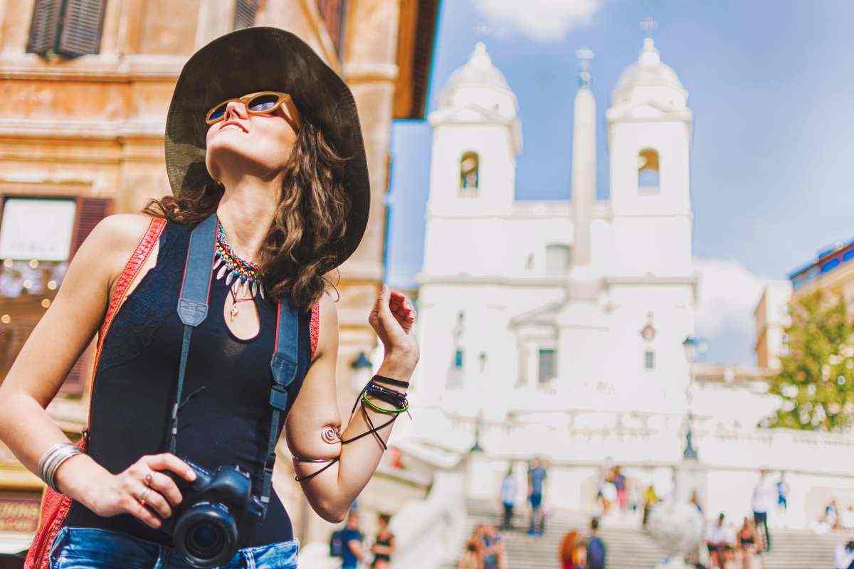 Viaggia molto e spendi poco: ecco il segreto