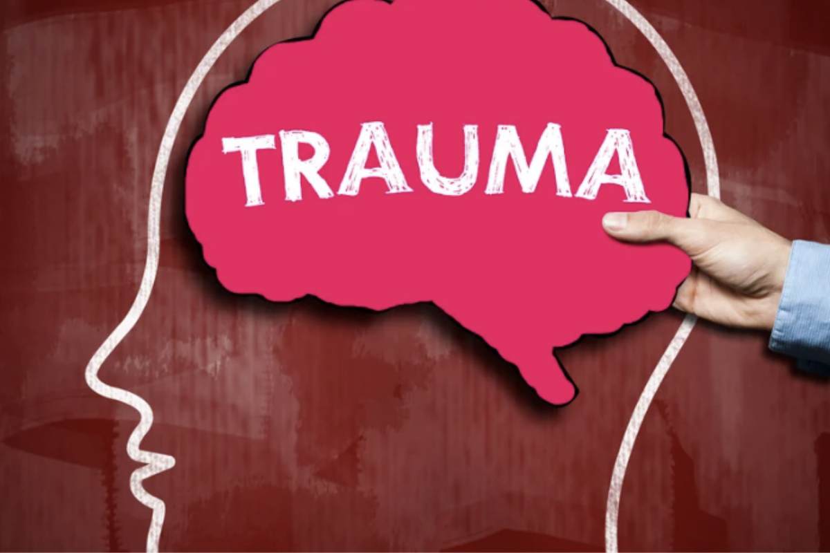 Lo studio, condotto su modelli murini, ha individuato un circuito cerebrale specifico che, modificandosi profondamente a seguito di traumi precoci,