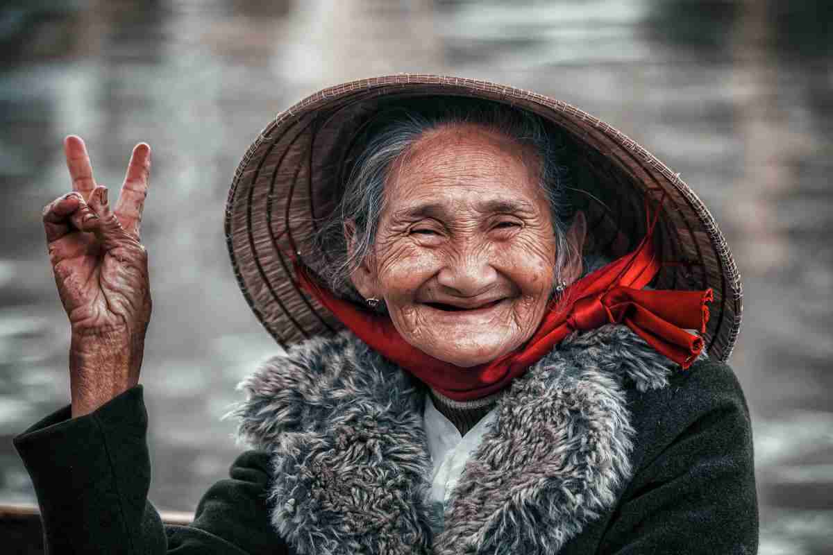 Chi vive oltre i 100 anni ha 8 abitudini in comune e tu le stai ignorando