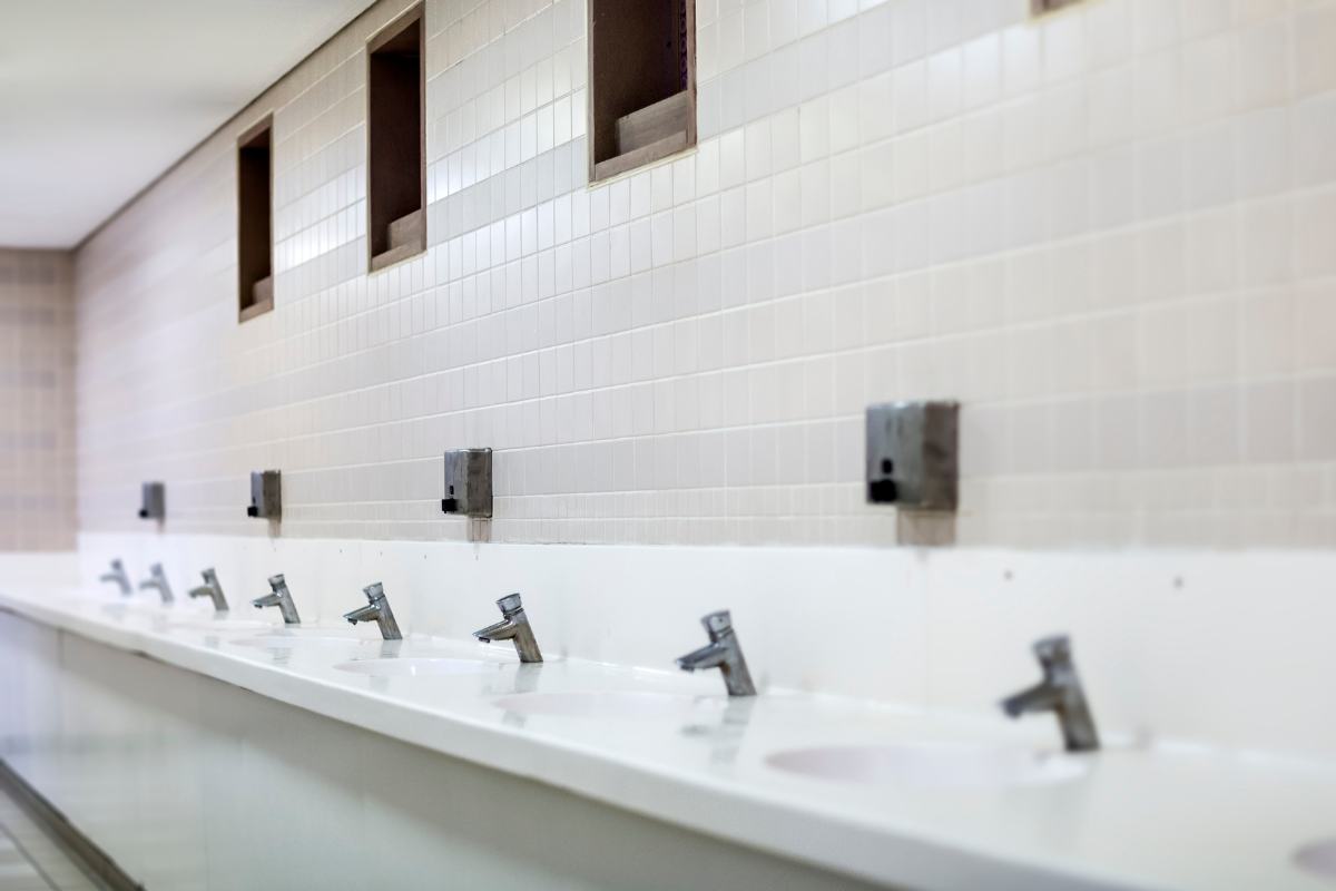 Bagni pubblici, ecco quale devi scegliere